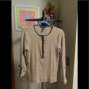 Lauren Adjustable Sleeves Green& White Top #107